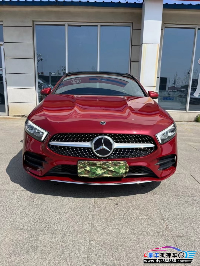 20年奔驰A轿车抵押车出售