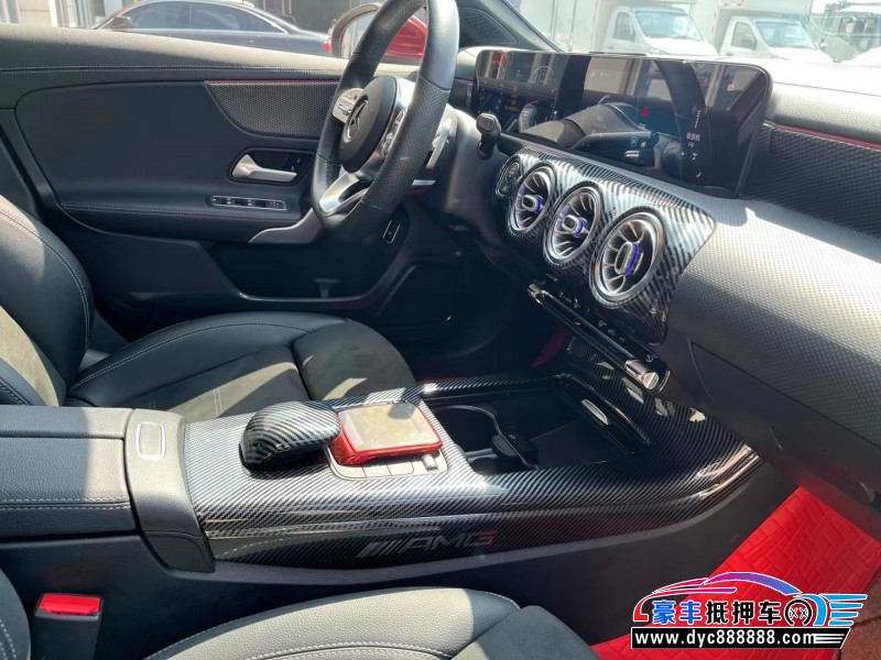 20年奔驰A轿车抵押车出售