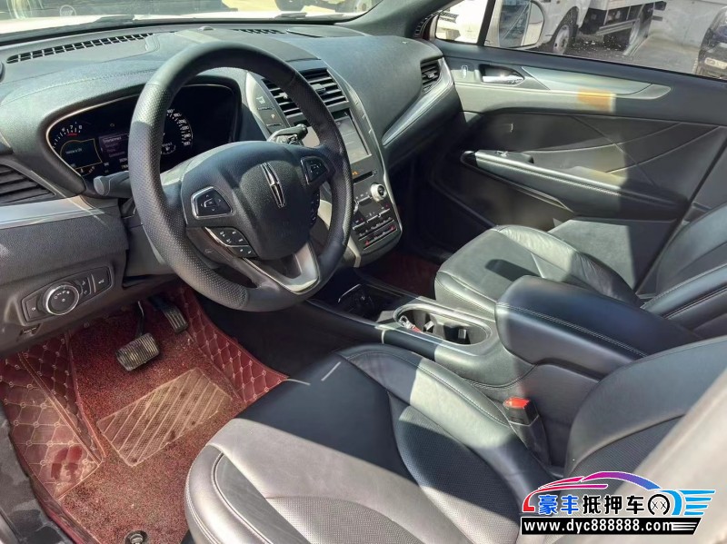 18年林肯MKC轿车抵押车出售