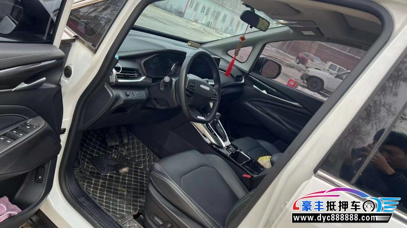 21年上汽大通G50轿车抵押车出售