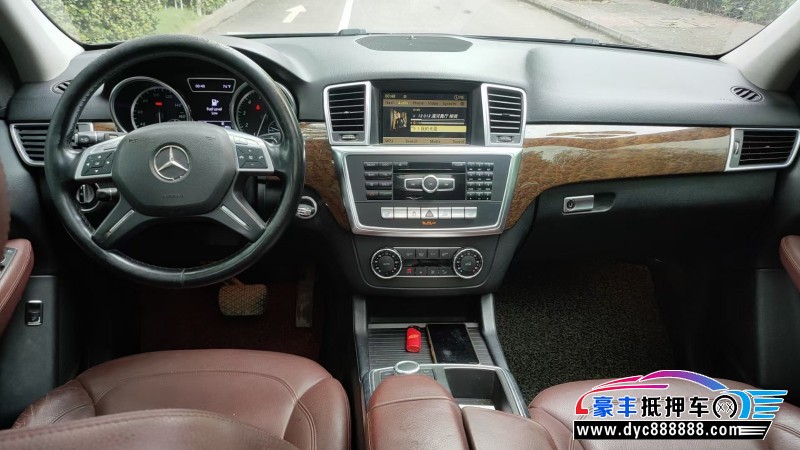 13年奔驰MLSUV抵押车出售