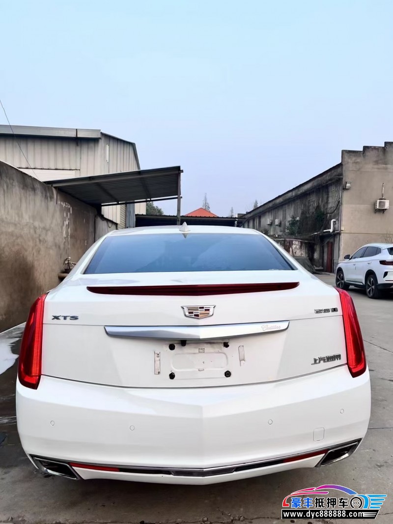 17年凯迪拉克XTS轿车抵押车出售