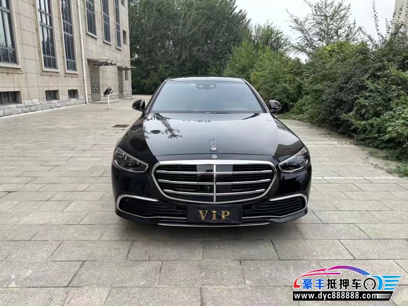 22年奔驰S轿车抵押车出售