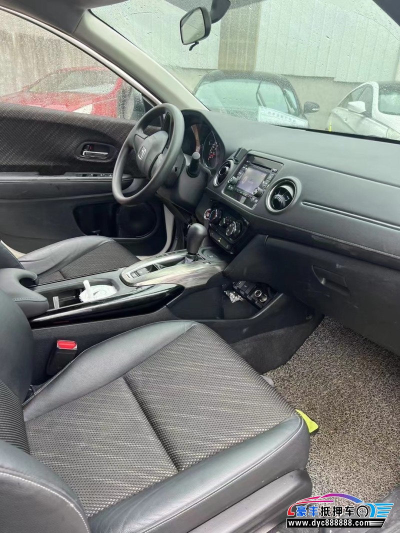 19年本田XRV轿车抵押车出售