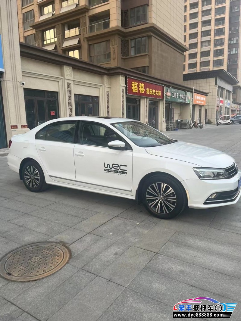 17年大众速腾轿车抵押车出售