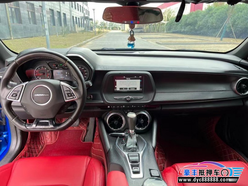 17年雪佛兰科迈罗轿车抵押车出售