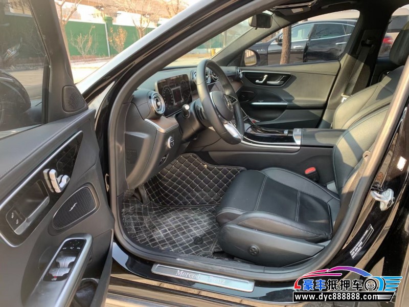 22年奔驰C轿车抵押车出售