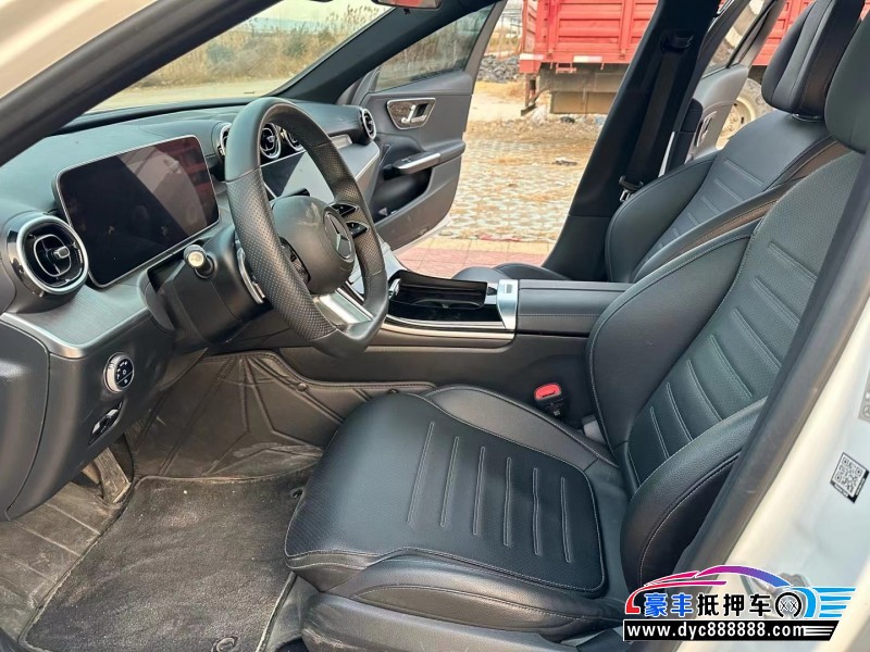 22年奔驰C轿车抵押车出售