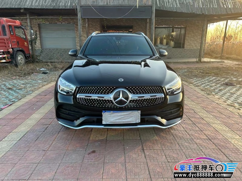 22年奔驰GLCSUV抵押车出售