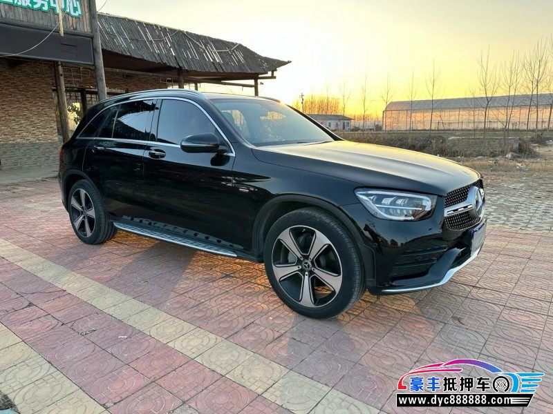 22年奔驰GLCSUV抵押车出售
