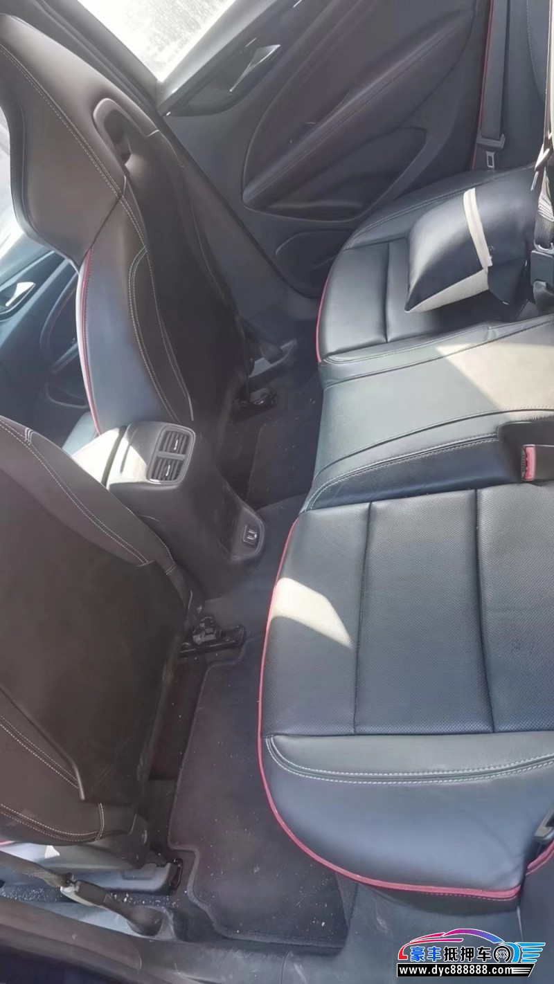 21年别克君威轿车抵押车出售