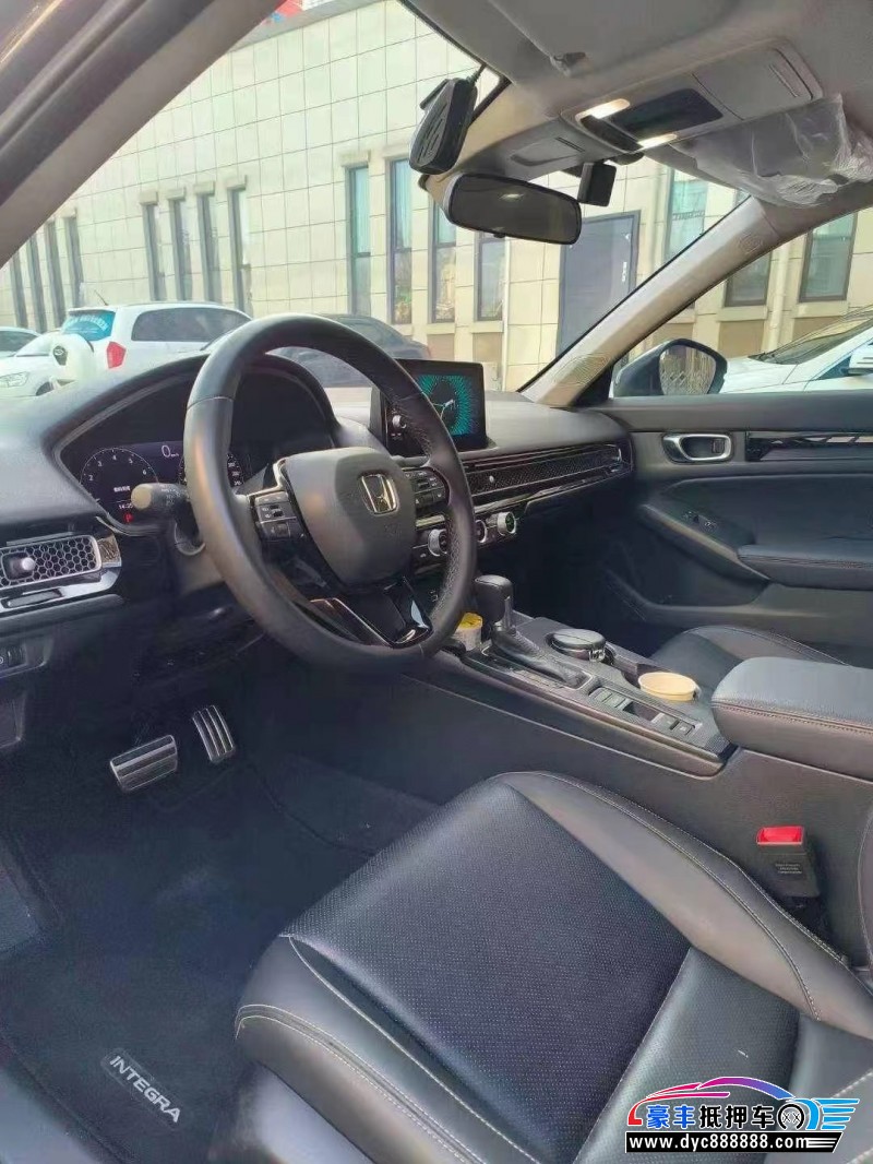 22年本田型格轿车抵押车出售