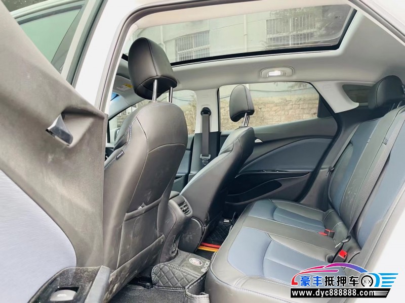 23年别克微蓝轿车抵押车出售