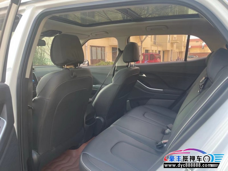 20年现代ix25轿车抵押车出售