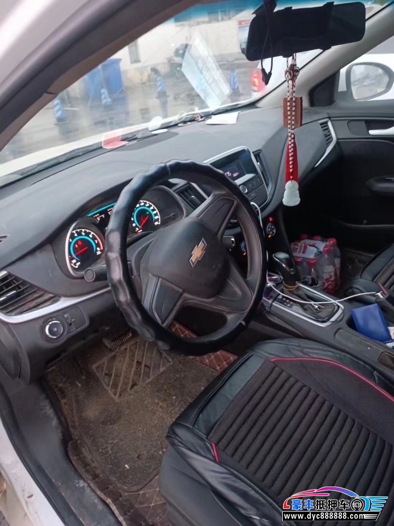 18年雪佛兰科沃兹轿车抵押车出售