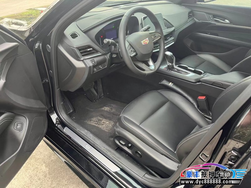 22年凯迪拉克CT4轿车抵押车出售