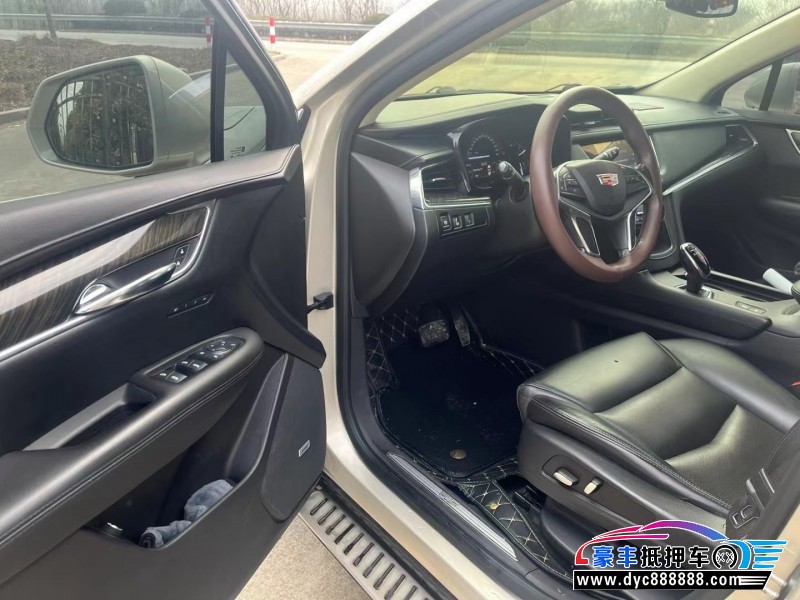 17年凯迪拉克XT5轿车抵押车出售