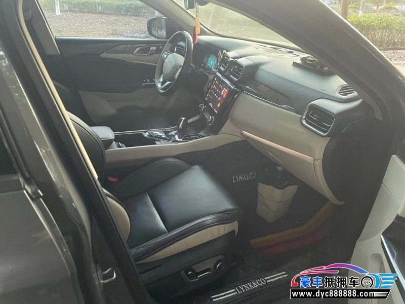 19年领克02轿车抵押车出售