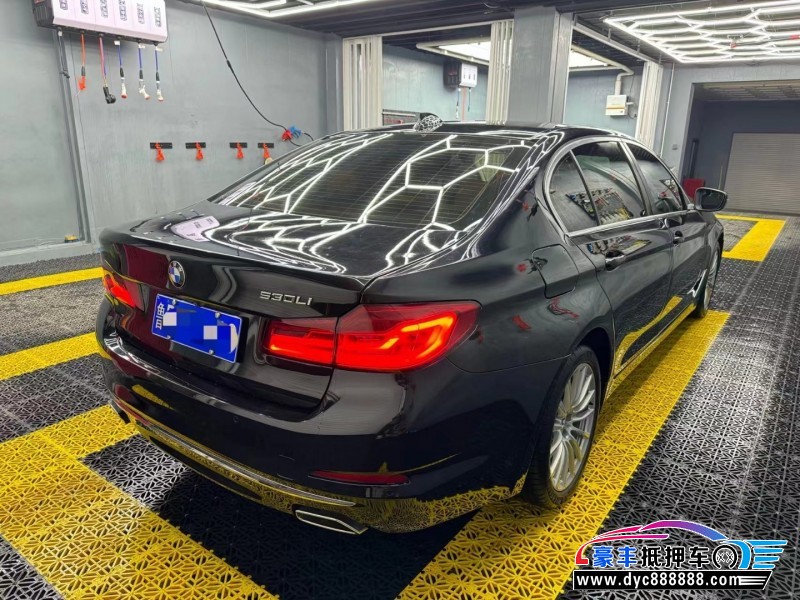 18年宝马5系轿车抵押车出售