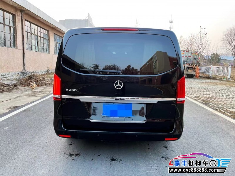 18年奔驰V轿车抵押车出售