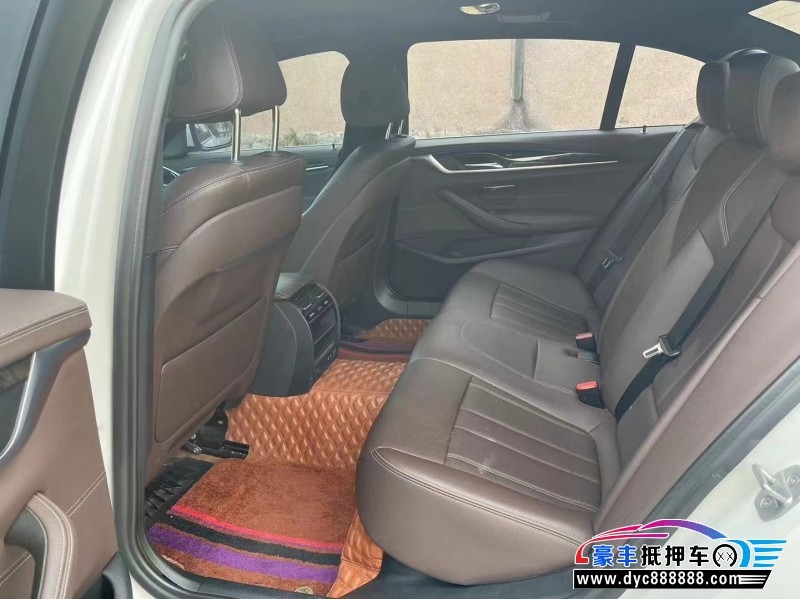 20年宝马5系轿车抵押车出售