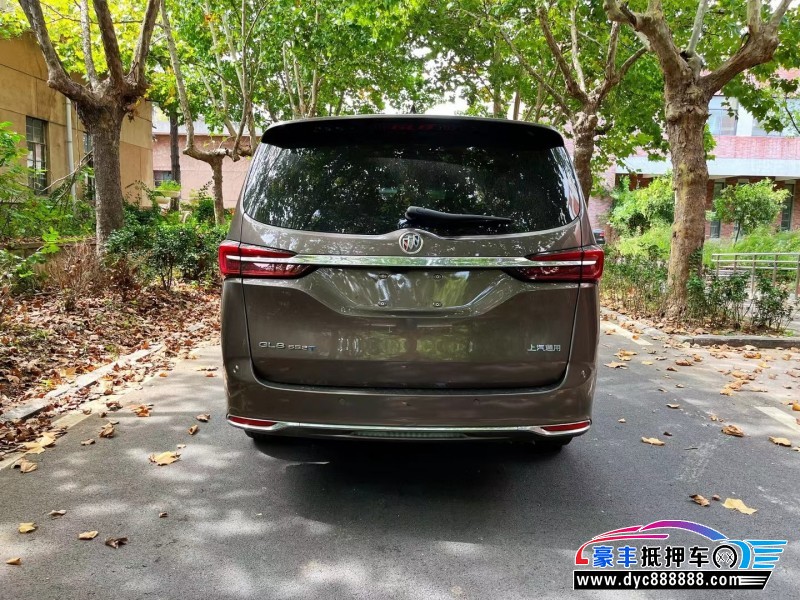 22年别克GL8轿车抵押车出售