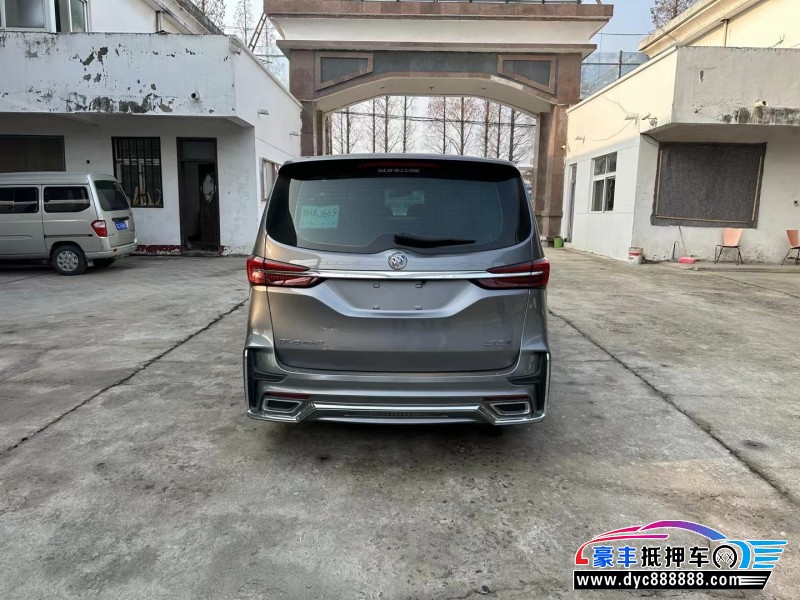 21年别克GL8轿车抵押车出售