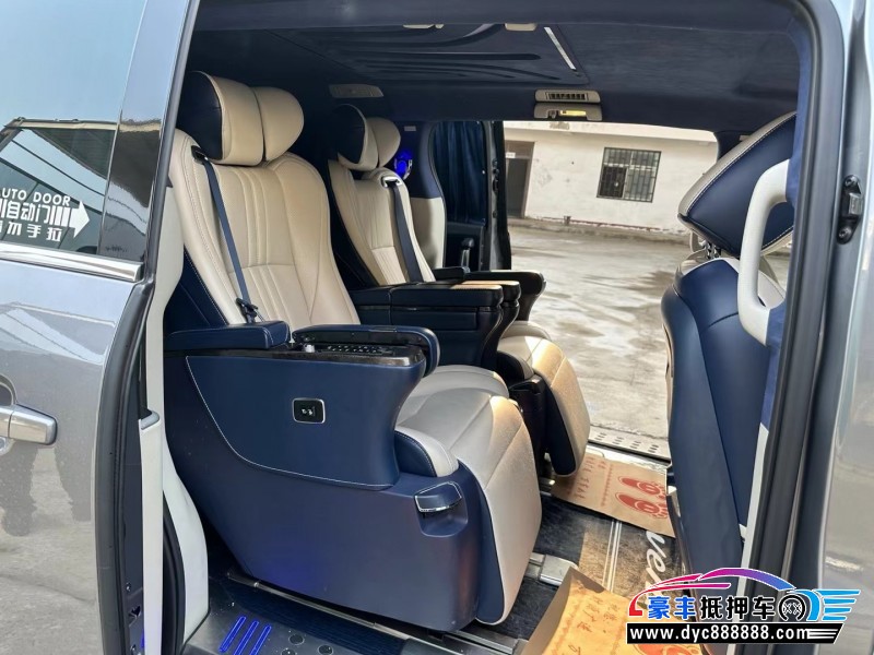 21年别克GL8轿车抵押车出售