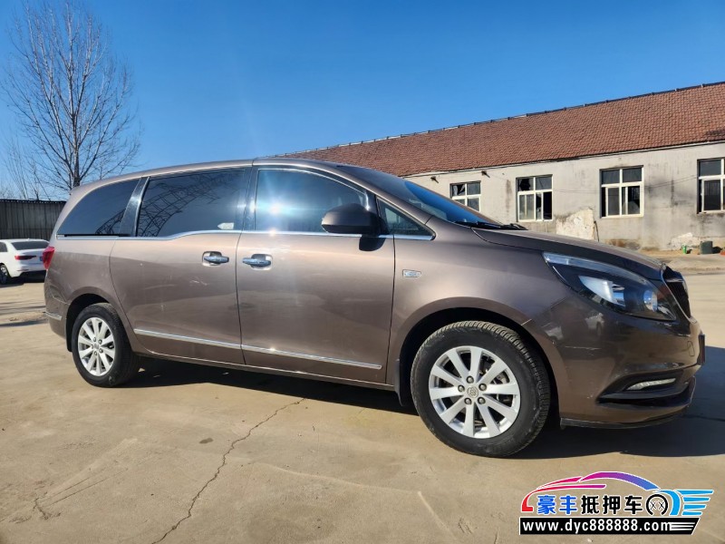 17年别克GL8轿车抵押车出售