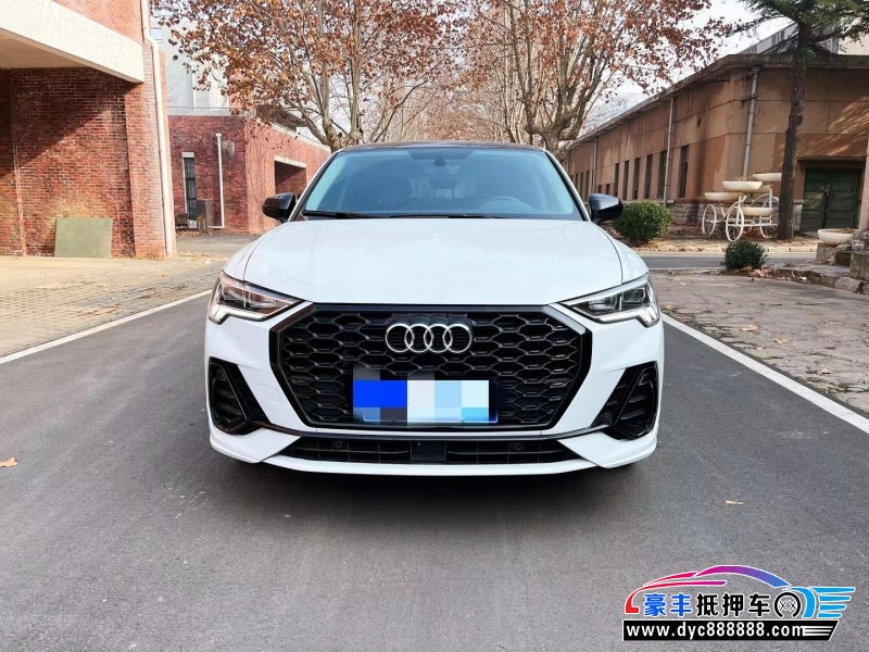 22年奥迪Q3轿车抵押车出售