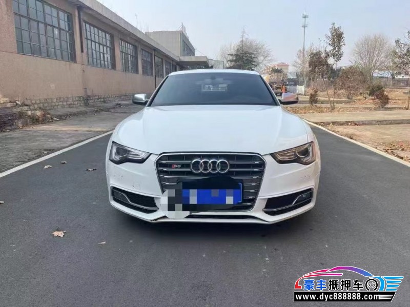15年奥迪S5轿车抵押车出售