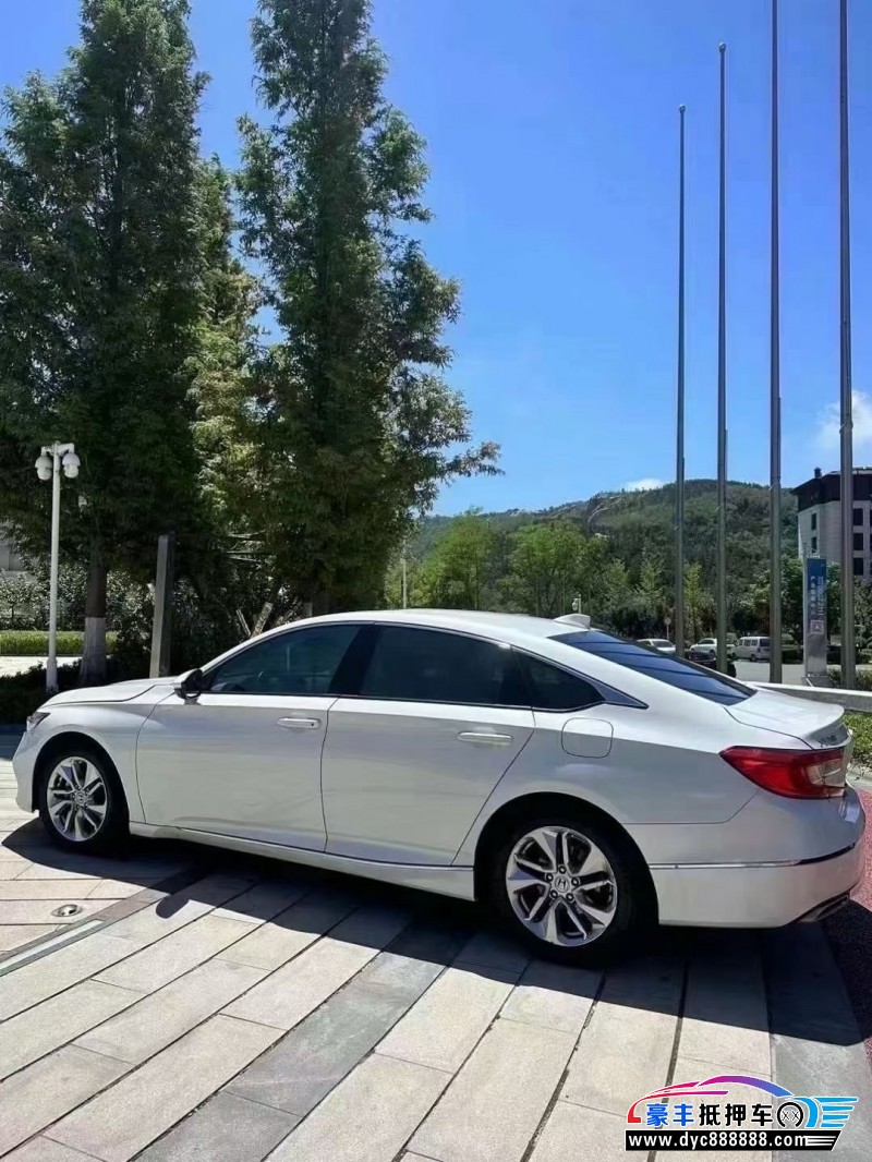 20年本田雅阁轿车抵押车出售