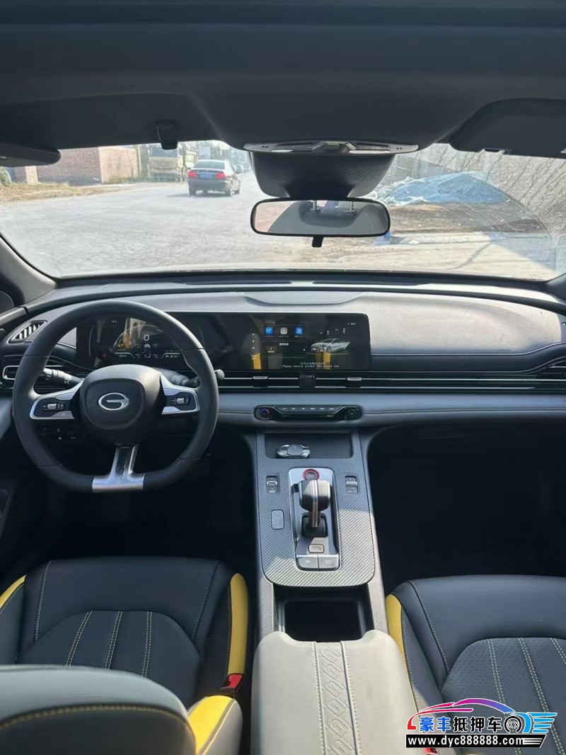 23年传祺影豹轿车抵押车出售