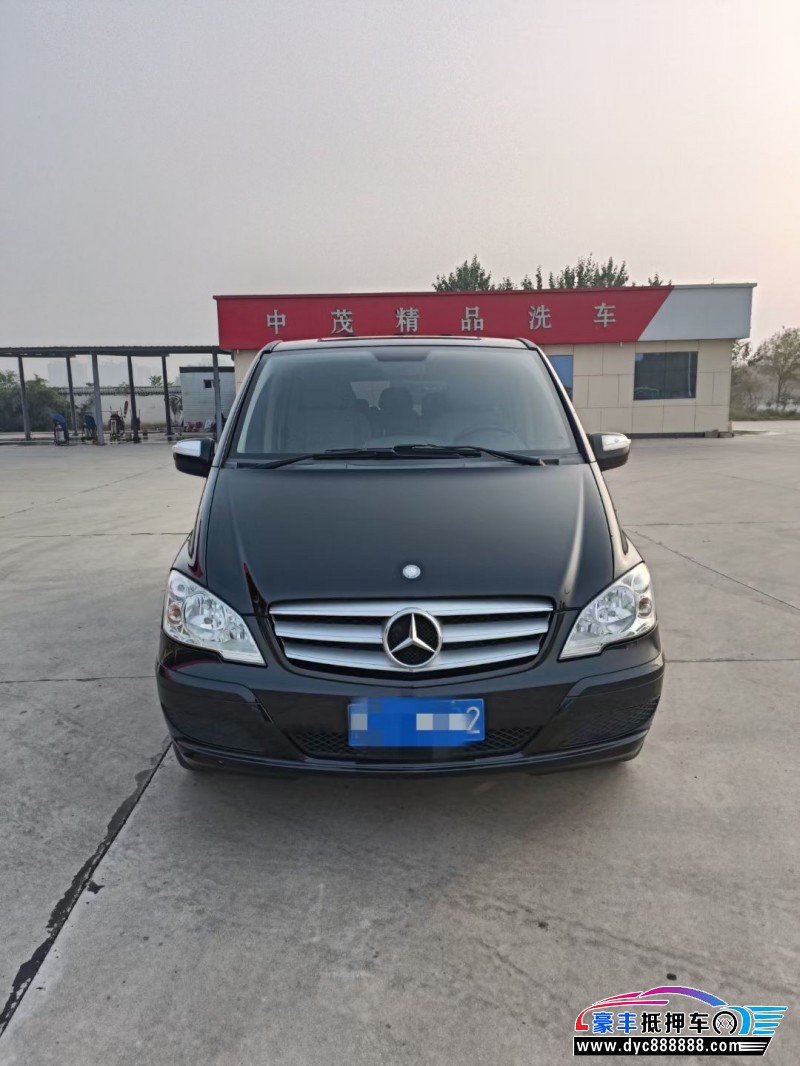 17年奔驰唯雅诺轿车抵押车出售