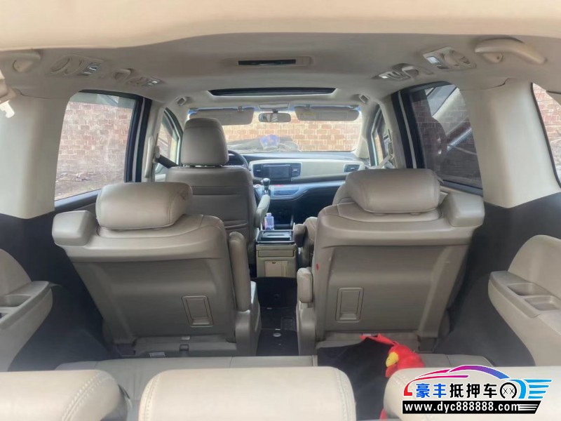 18年本田奥德赛轿车抵押车出售