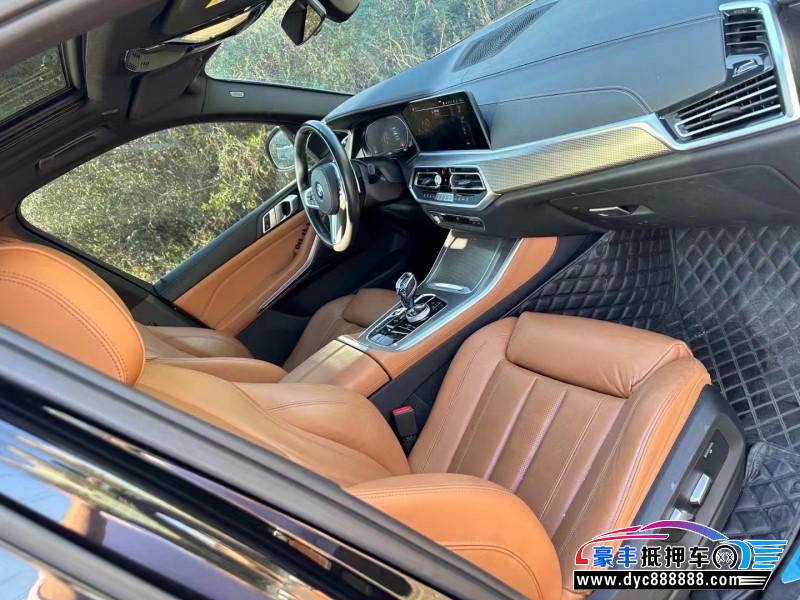 22年宝马X5轿车抵押车出售