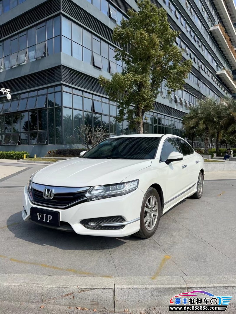 17年本田思铂睿轿车抵押车出售