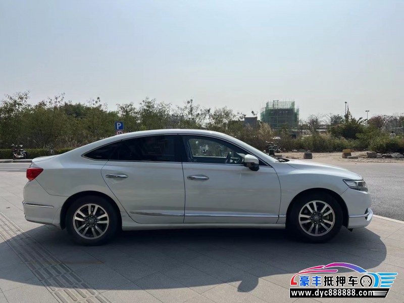 17年本田思铂睿轿车抵押车出售