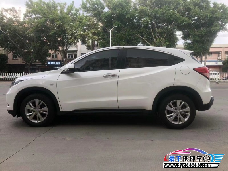 23年本田缤智轿车抵押车出售