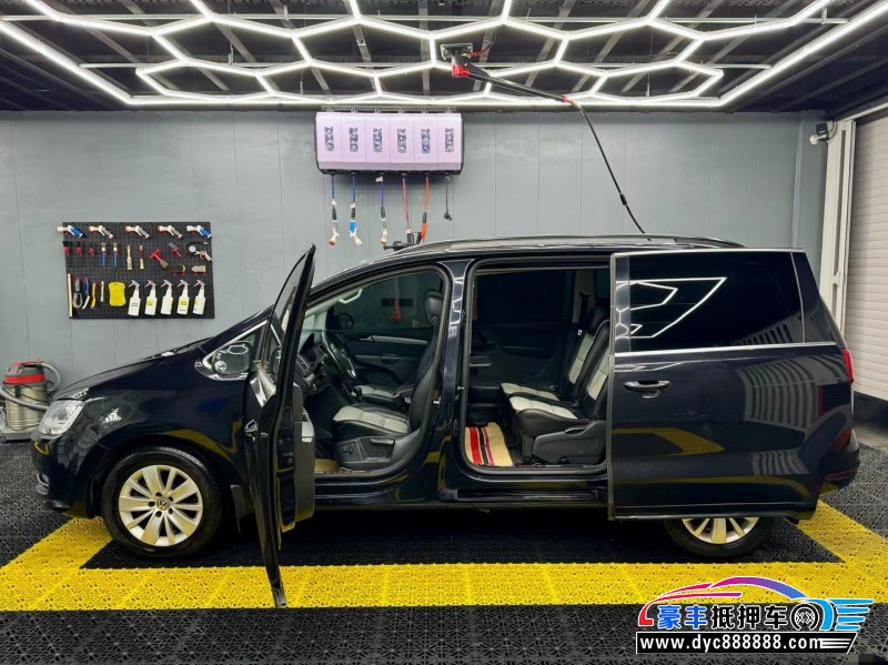 14年大众夏朗轿车抵押车出售