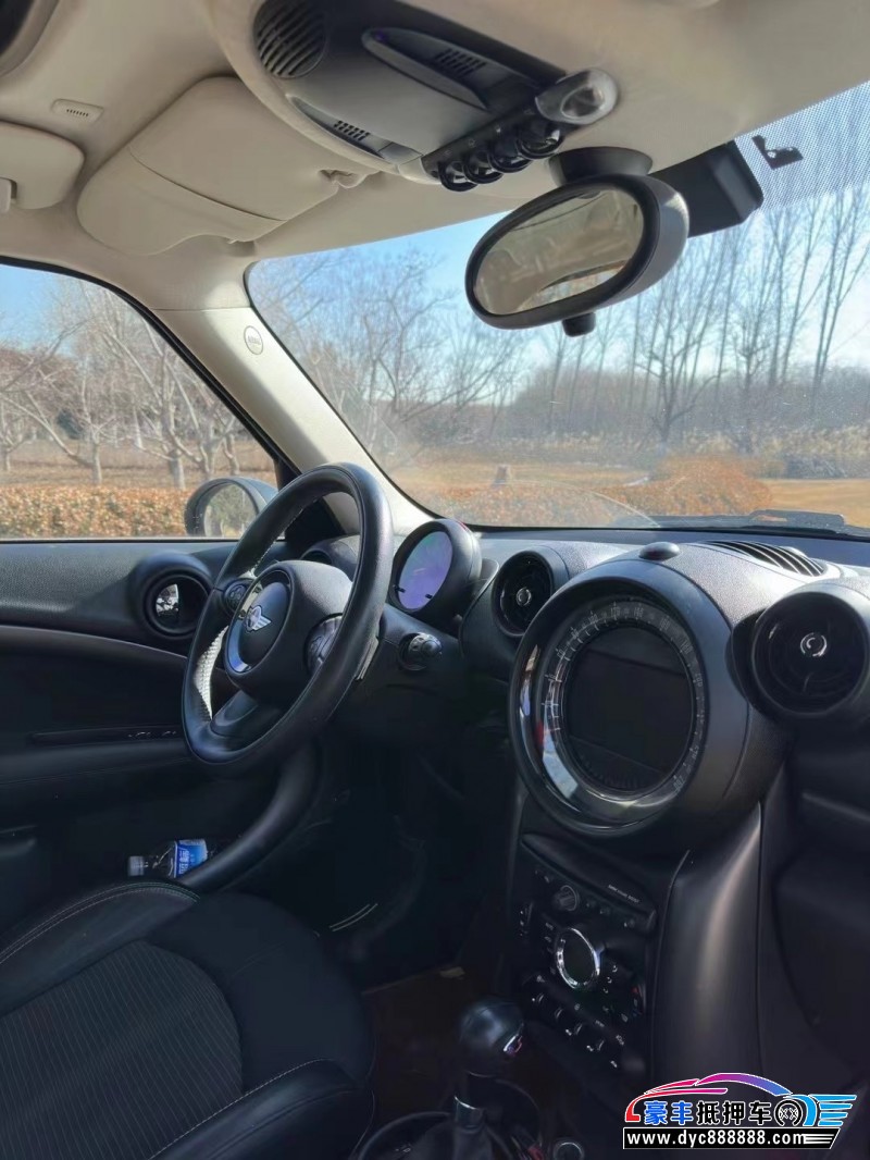 16年宝马MINI轿车抵押车出售