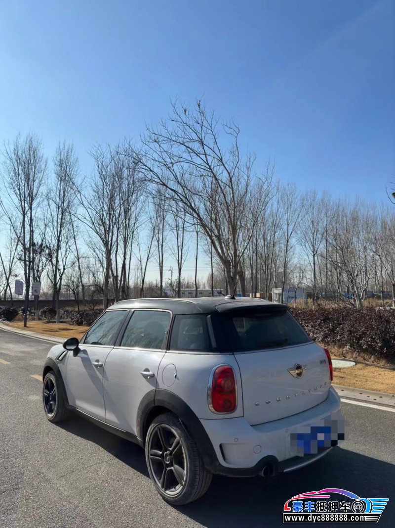 16年宝马MINI轿车抵押车出售