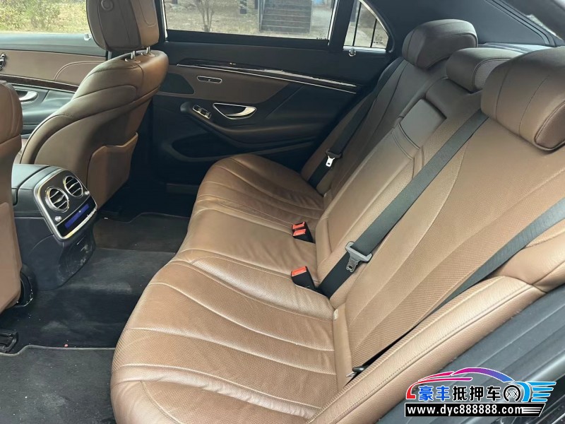 19年奔驰S轿车抵押车出售