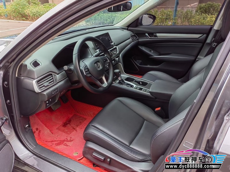 21年本田雅阁轿车抵押车出售