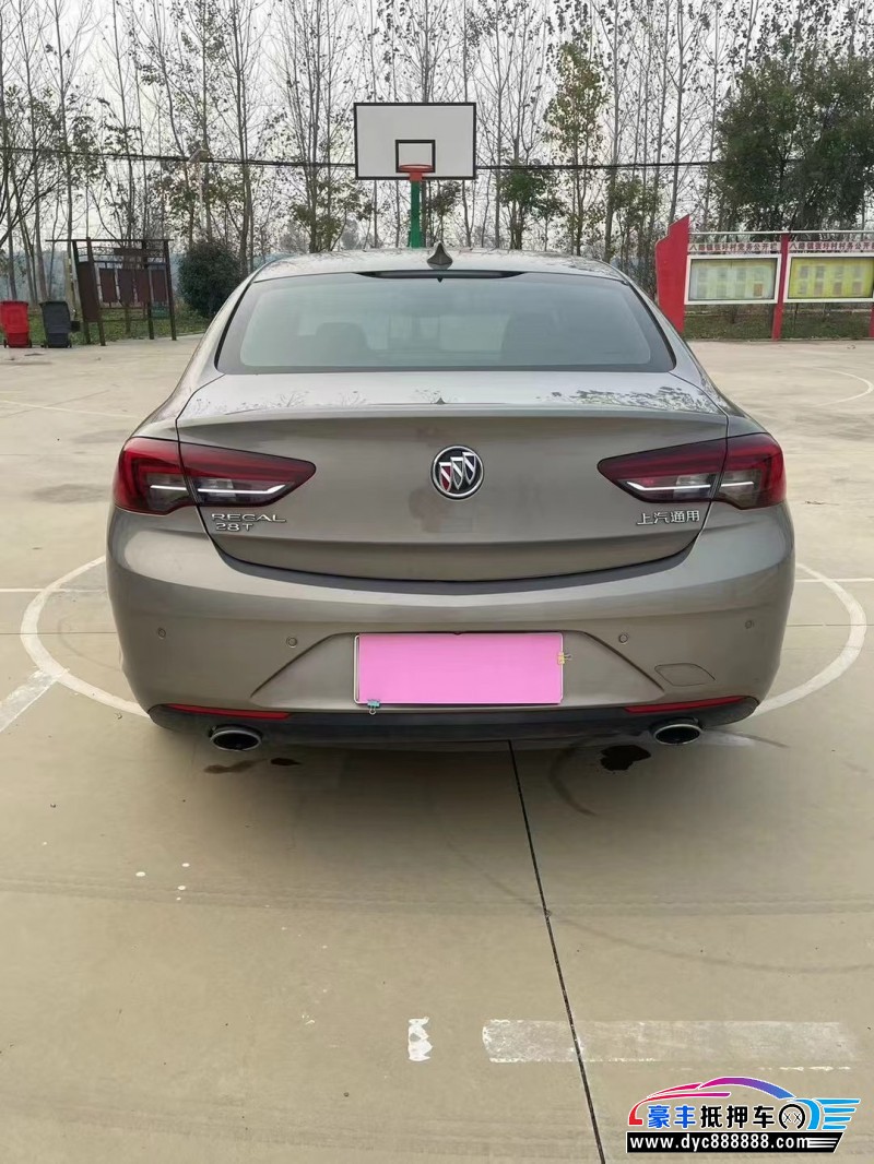 18年别克君威轿车抵押车出售