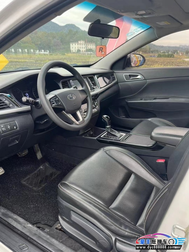 17年现代名图轿车抵押车出售