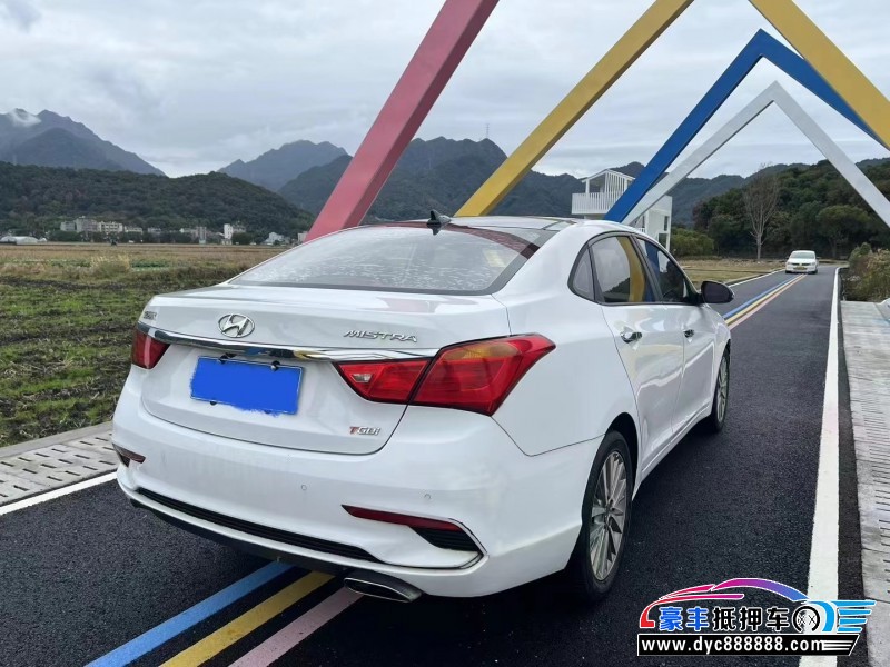 17年现代名图轿车抵押车出售