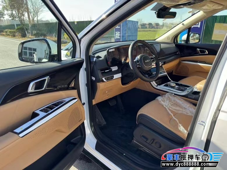 23年起亚嘉华轿车抵押车出售