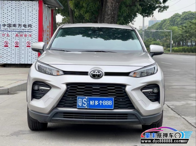 22年丰田威兰达轿车抵押车出售