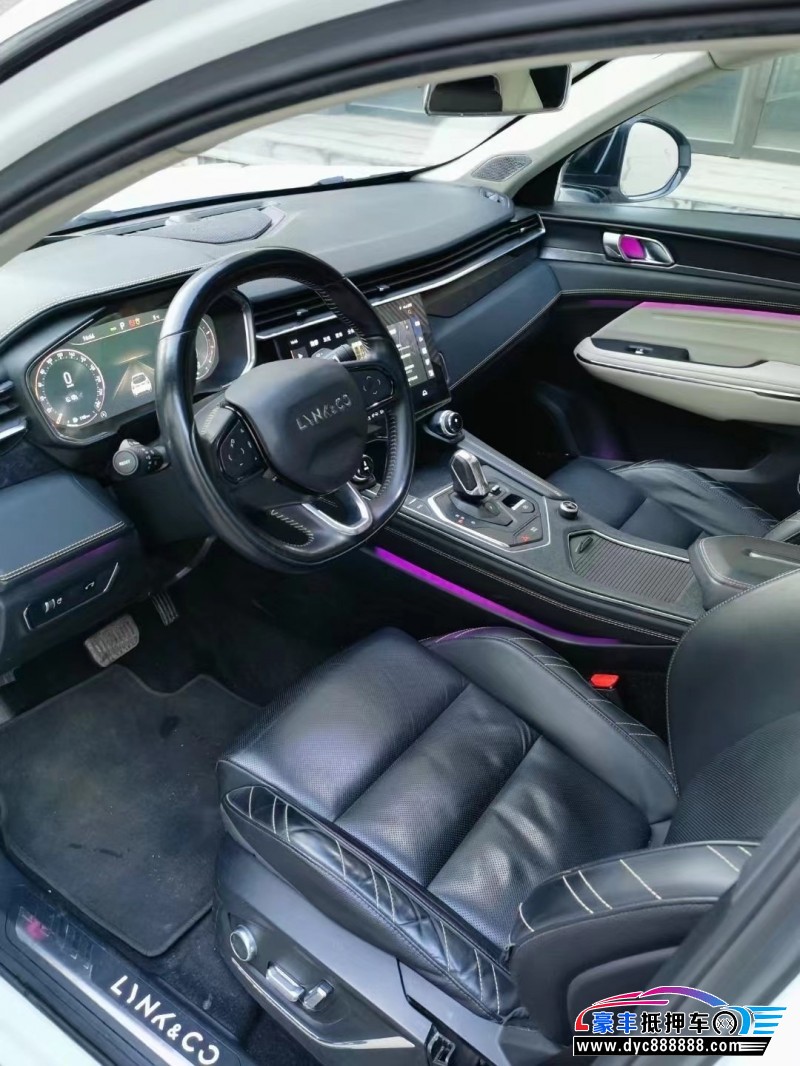 20年领克05轿车抵押车出售